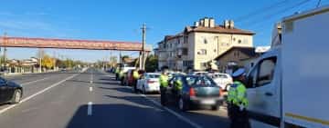 Acțiune a polițiștilor de la Rutieră, pe DN1, marți dimineață. Sunt vizați în special vitezomanii