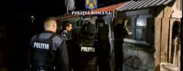 Prahoveni cercetați pentru schingiuirea animalelor. Băteau câini și îi foloseau ca ”momeală” pentru dresajul altora