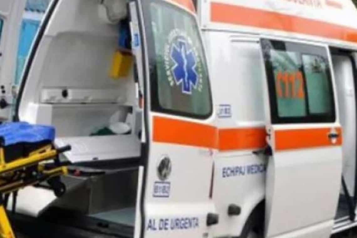 O fetiță de 10 ani, rănită într-un accident produs pe o stradă din orașul Boldești-Scăeni