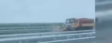 Utilajele de deszăpezire acționează pe autostrada București-Ploiești. CNAIR le recomandă șoferilor să circule cu viteză redusă