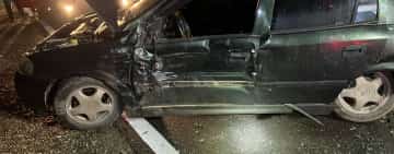Patru autoturisme, implicate într-o coliziune în lanț, pe DJ 720, în Florești