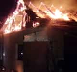 Un tânăr de 30 de ani, din comuna Șotrile, a murit într-un incendiu care i-a cuprins locuința