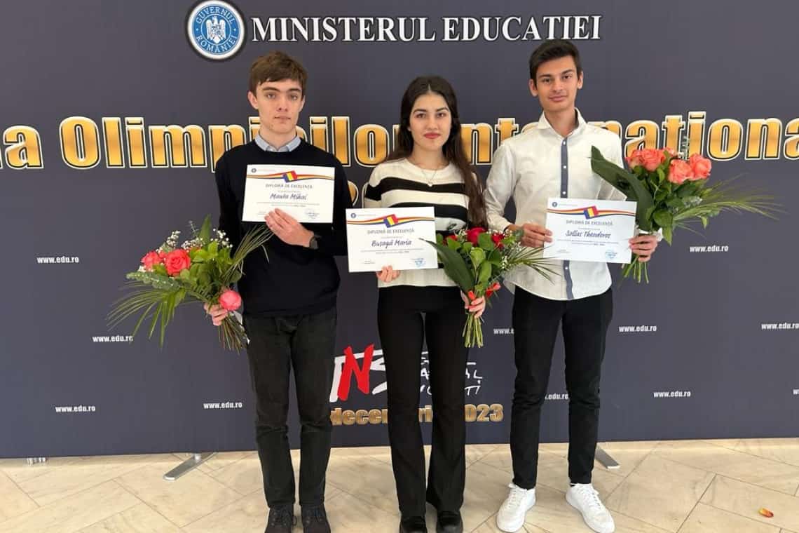 Elevi prahoveni olimpici internaționali, premiați de Ministerul Educației