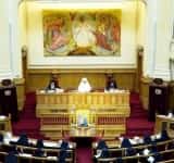 Sfântul Sinod al Bisericii Ortodoxe Române: Măsurile canonice privind sancționarea corupției în Biserică trebuie completate