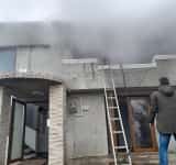 Incendiu în comuna Gornet. O casă a fost cuprinsă de flăcări