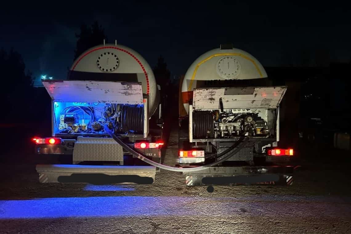 Un bărbat a fost prins în flagrant de jandarmi în timp ce sustrăgea peste 650 litri de GPL
