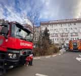 Pompierii, solicitați la Spitalul CF Ploiești, pentru stingerea unui incendiu