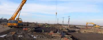 Pe șantierul lotului 1 (Dumbrava - Mizil) al Autostrăzii A7 s-a lucrat și în penultima zi a anului 2023! Un an cu bune și cu rele pentru constructori
