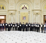 Cântăreți bisericești de la trei mănăstiri din Prahova, premiați de Patriarhul Bisericii Ortodoxe Române