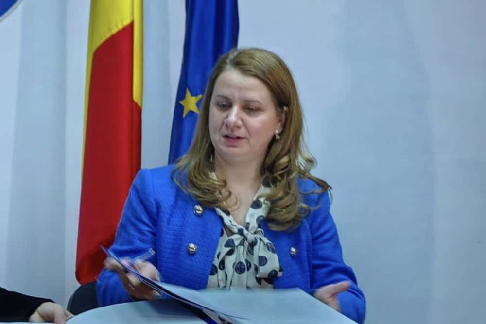 Ligia Deca, ministrul Educației, despre transportul gratuit al elevilor în județul Prahova și decontarea sumelor pentru operatorii de transport