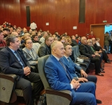 Mircea Geoană, primit la Ploiești de o sală plină de tineri. Va fi oare actualul secretar general adjunct al NATO viitorul președinte al României?