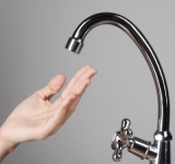 După criza gazelor, locuitorii din Ciorani rămân și fără apă! Hidro Prahova a întrerupt furnizarea câteva ore pe zi