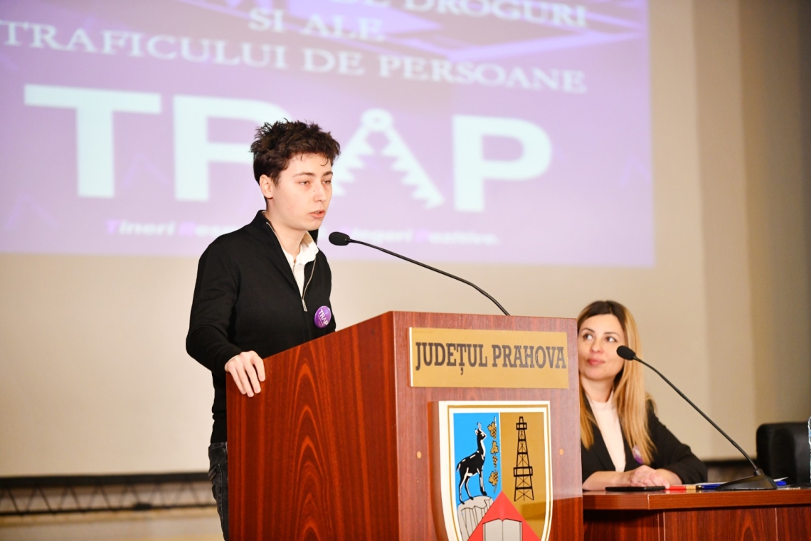 ”TRAP”, o campanie de informare despre capcana drogurilor în rândul tinerilor. Luca David Moșu, elev al Colegiului Național ”Mihai Viteazul” din Ploiești – o voce a campaniei împotriva consumului de droguri