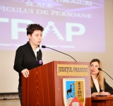 ”TRAP”, o campanie de informare despre capcana drogurilor în rândul tinerilor. Luca David Moșu, elev al Colegiului Național ”Mihai Viteazul” din Ploiești – o voce a campaniei împotriva consumului de droguri