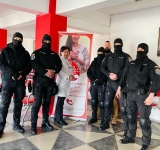 "Mascații" din Poliția Prahova au donat sânge pentru un coleg polițist aflat într-o situație medicală dificilă