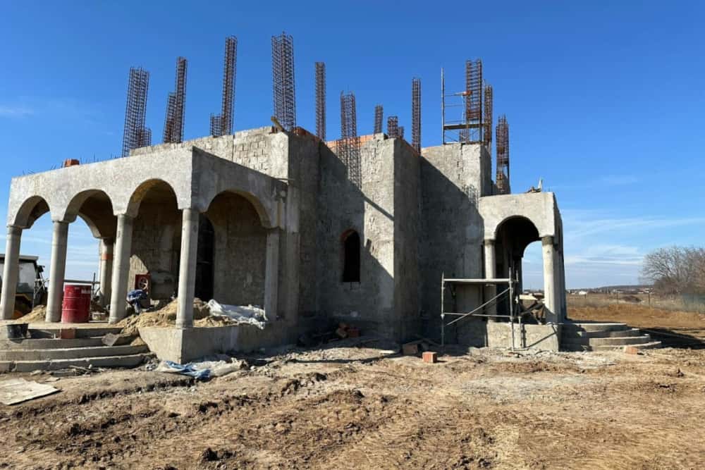 Prinde contur capela din cimitirul Blejoi, o investiție necesară și solicitată de locuitorii din zonă