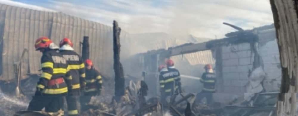 Tribunalul Militar București a amânat din nou pronunțarea privind redeschiderea dosarului foștilor inspectori din ISU Prahova în cazul Ferma Dacilor
