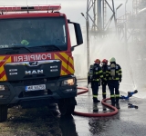 Exercițiu tactic la rafinăria Petrobrazi, derulat de pompierii militari de la ISU Prahova