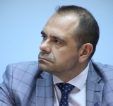 Emil Drăgănescu este noul prefect al județului Prahova, după retragerea lui Virgiliu Nanu (PSD), care candidează la funcția de șef al Consiliului Județean