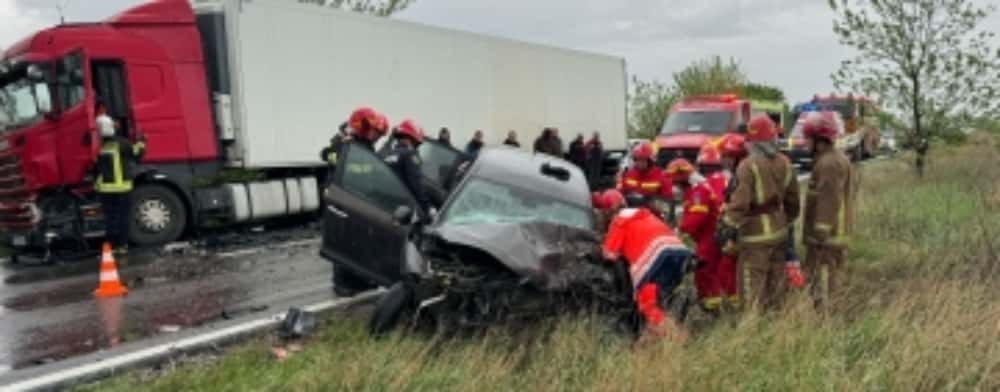 Accident grav pe DN1 B, în zona orașului Mizil. Trafic blocat pe ambele sensuri