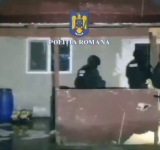 Trei prostituate, vizate de polițiștii prahoveni după ce ar fi furat bunuri de la ”clienți” (video)