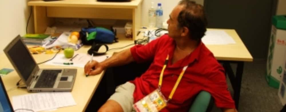Octavian Vintilă, cunoscutul comentator sportiv și scrimer de performanță născut la Ploiești, a încetat din viață