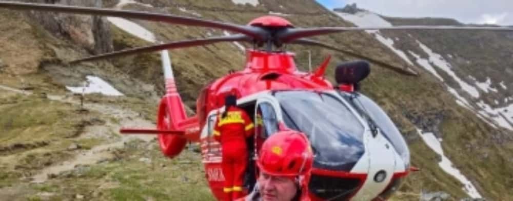 Intervenție de urgență pentru salvarea unui turist cu insuficiență cardiacă, din Masivul Bucegi