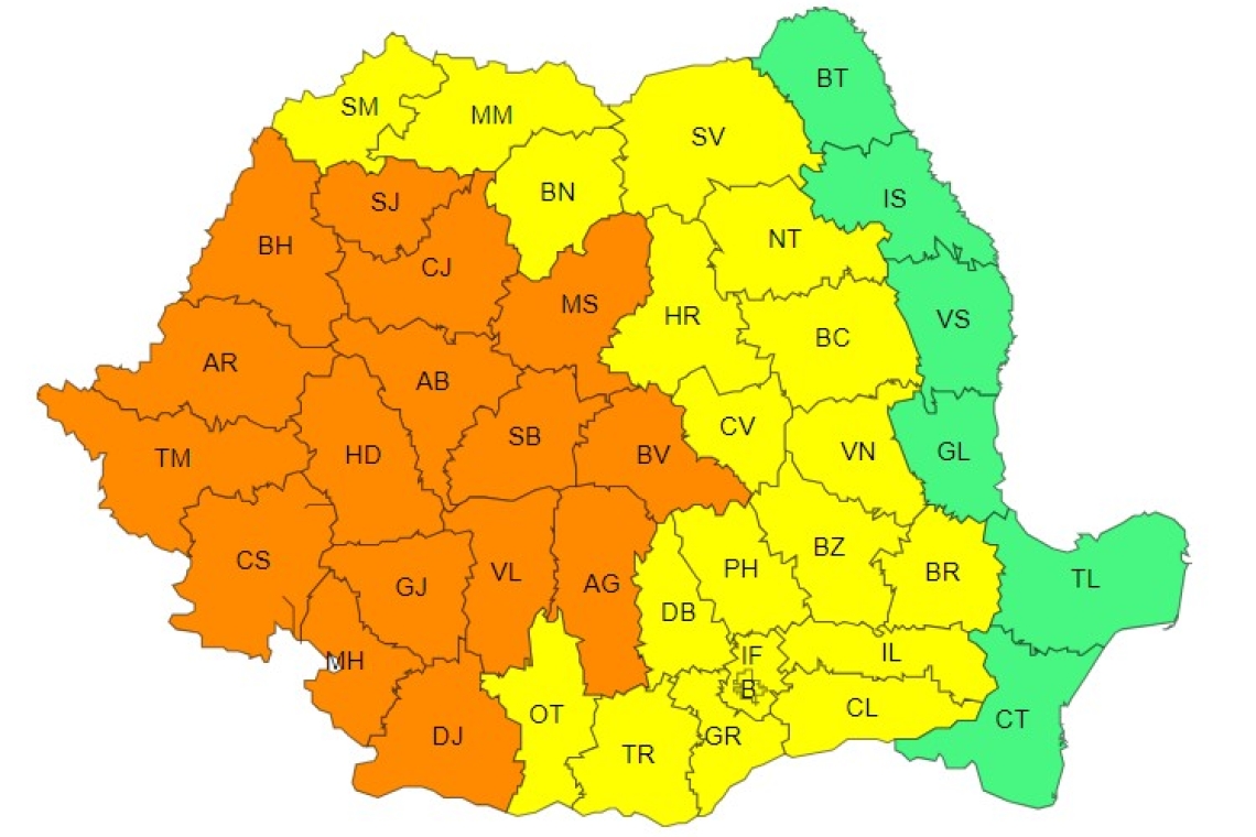 Cod ROȘU de vijelii puternice în trei județe din țară! Prahova este sub COD GALBEN până marți dimineață