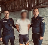 Vălenii de Munte/Un escroc ghinionist a vrut să-i păcălească pe părinții unui polițist pensionar