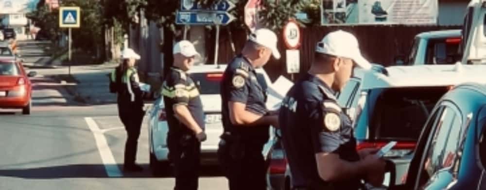 Polițiștii de la Rutieră - acțiuni pe DN1 și în municipiul Ploiești, duminică dimineață