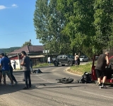 Coliziune între o motocicletă și două autoturisme, pe un drum județean din Vărbilău