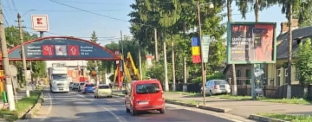 Două ore de la Predeal la Comarnic, în plină caniculă! Șoferii, exasperați de lucrările de asfaltare pe temperaturi de coșmar
