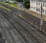 CFR Călători anunță că, în zonele cu cod roșu și portocaliu de caniculă, trenurile vor circula cu maximum 50 km/h