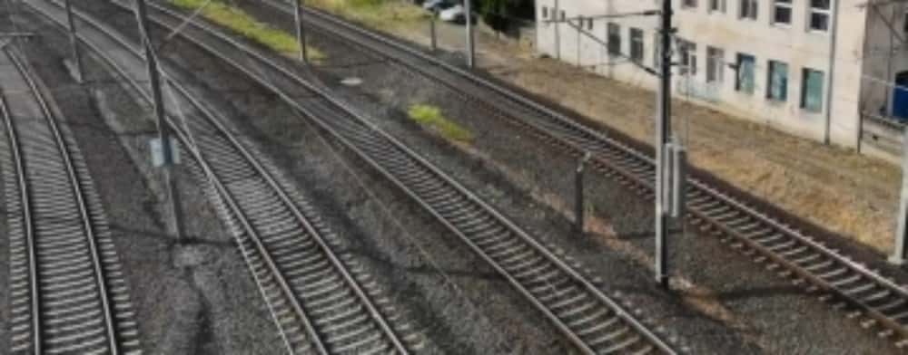 CFR Călători anunță că, în zonele cu cod roșu și portocaliu de caniculă, trenurile vor circula cu maximum 50 km/h