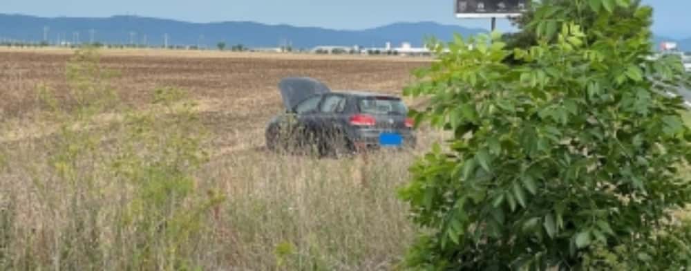 Accident pe DN1, zona Băicoi. Unul dintre autoturismele implicate a ajuns pe câmp
