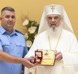 Șeful Jandarmeriei Prahova a primit o distincție din partea Bisericii Ortodoxe Române