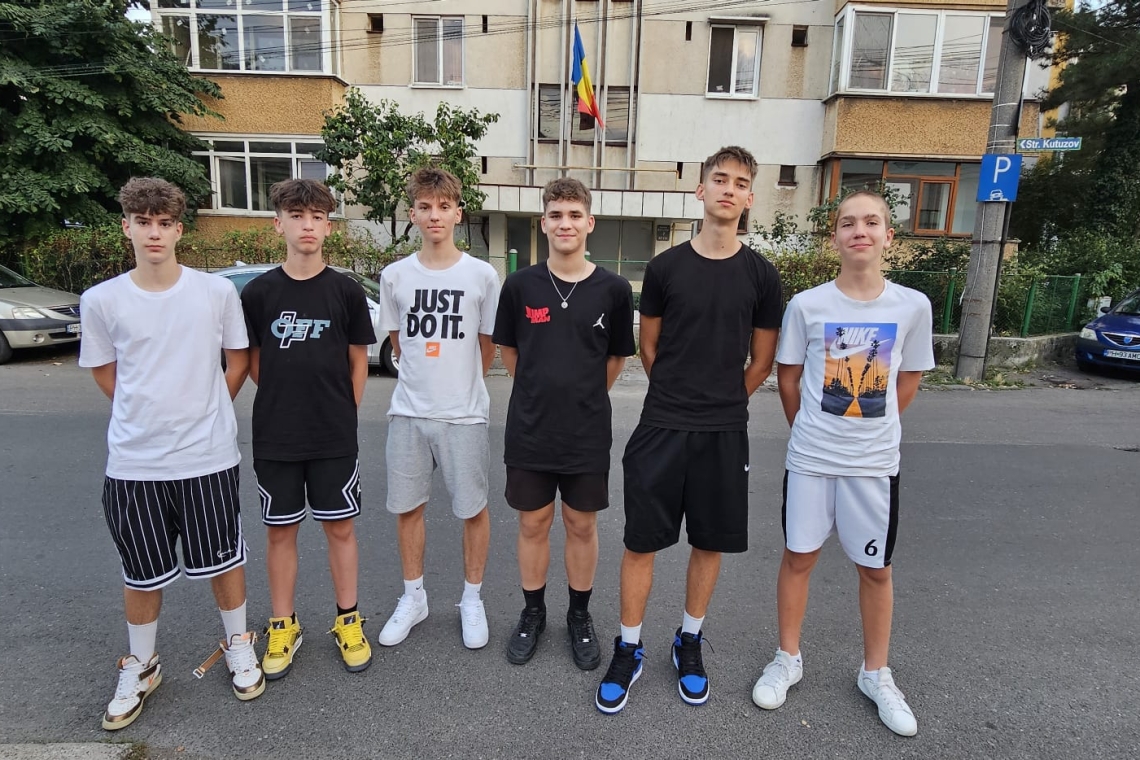 Sportul și educația se completează! O demonstrează sportivii Clubului iSports Ploiești