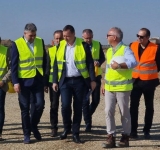 Premierul Marcel Ciolacu și ministrul Transporturilor, Sorin Grindeanu, vin miercuri în Prahova, pe șantierul autostrăzii A7