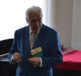 S-a stins din viață prof. Nelu Stan, reputat om de cultură ploieștean, fost muzeograf la Casa Memorială „Nichita Stănescu”