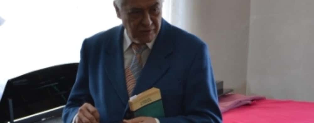S-a stins din viață prof. Nelu Stan, reputat om de cultură ploieștean, fost muzeograf la Casa Memorială „Nichita Stănescu”