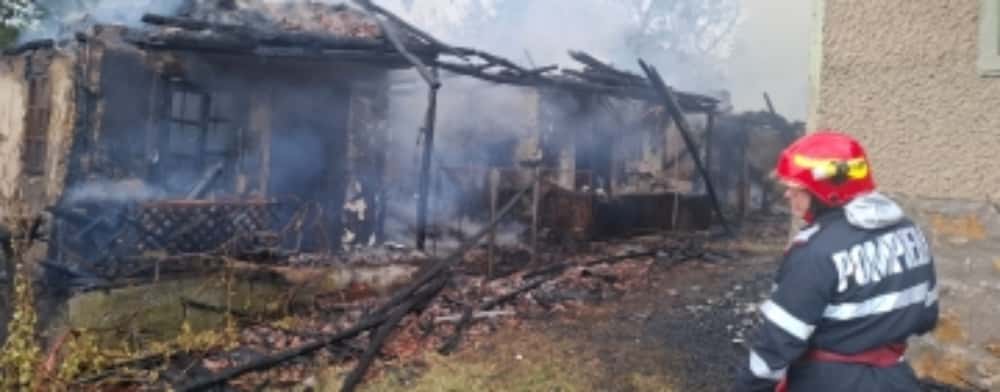 Opt oameni au murit în incendiile produse în Prahova, în prima jumătate a acestui an