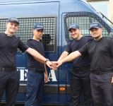 O lună de practică la Jandarmeria Mobilă Ploiești a fost de ajuns! Patru elevi ai școlii din Drăgășani vor o carieră în uniformă de jandarm