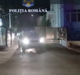 Polițiștii prahoveni fac percheziții la persoane suspectate de înregistrarea unor contracte de muncă fictive
