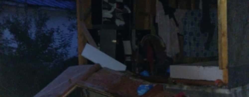 Explozie într-o locuință din Provița de Jos. Două persoane au fost rănite
