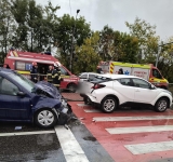 Șase persoane, printre care și un copil, au fost implicate într-un accident rutier produs pe DN1B, în Valea Călugărească