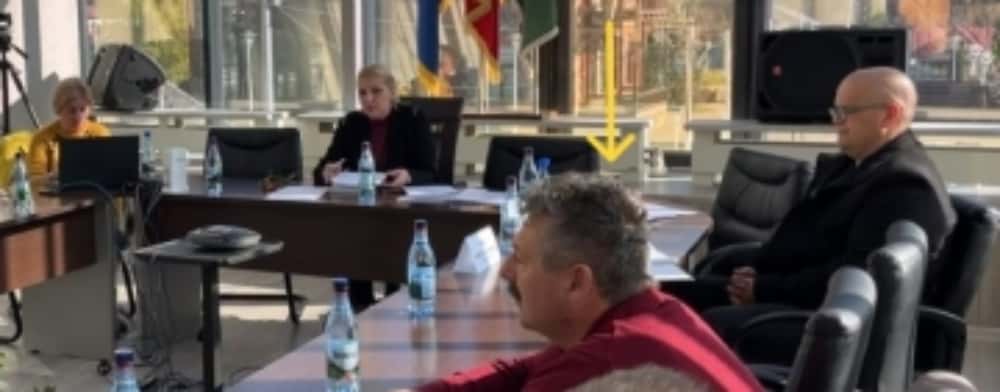 Circul continuă la Bușteni! Fostul primar, liberalul Mircea Corbu, forțează impunerea unui viceprimar USR, într-o ședință ilegală a Consiliului Local! - video