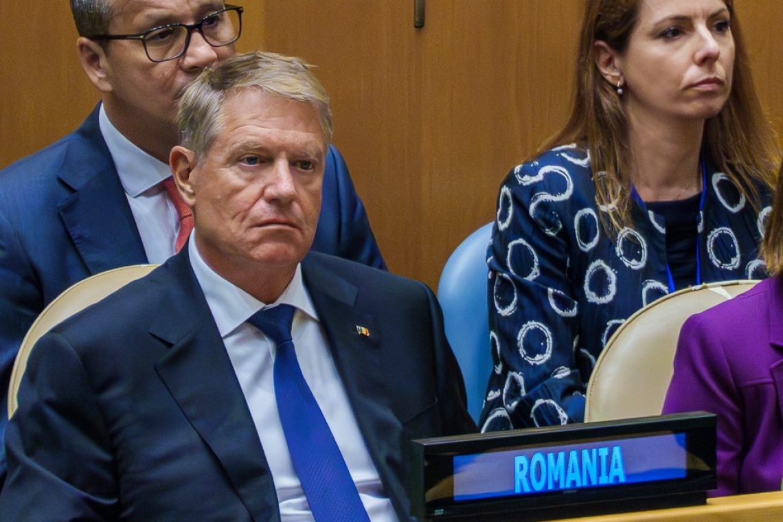 Iohannis a convocat CSAT, pentru analiza unor ”posibile riscuri” la securitatea națională