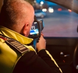 Trafic Prahova/Sute de sancțiuni aplicate de polițiștii de la Rutieră pietonilor și șoferilor vitezomani, într-o singură zi