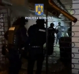 Razie de amploare în Ploiești! Polițiștii fac și opt percheziții la suspecți de tâlhărie și furt calificat