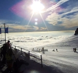 Imagini de vis pe domeniul schiabil Sinaia: între soare și marea de nori!/ Aglomerație la telegondolă